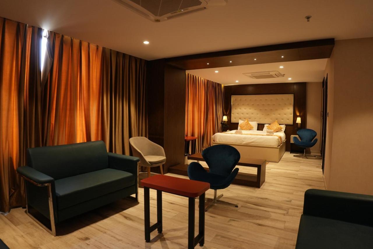 Hotel Ocean Vista Bay Visakhapatnam Exterior foto